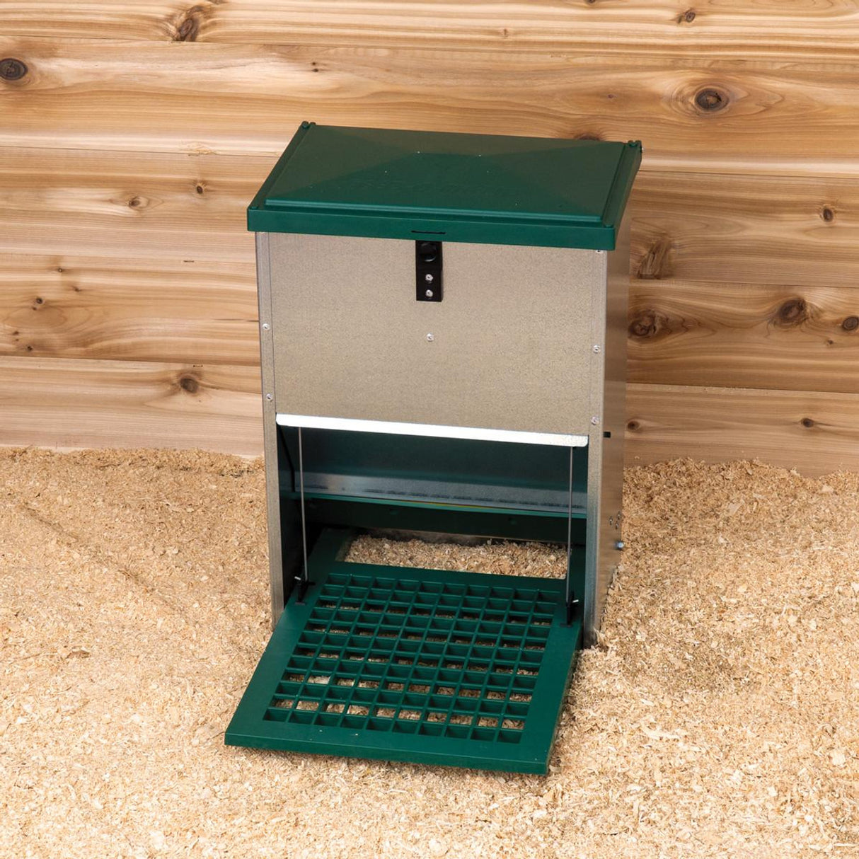 Feedomatic Automatic Treadle Feeder
